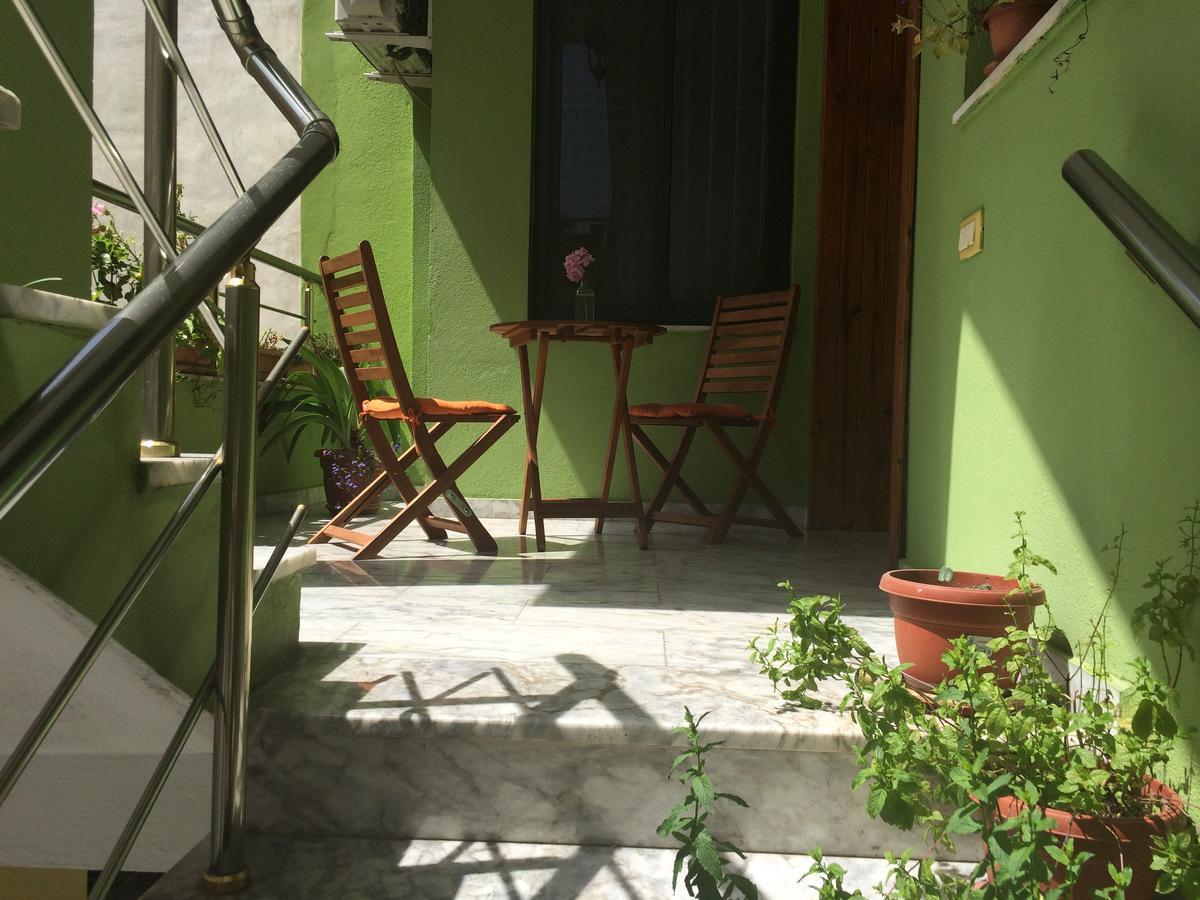 مبيت وإفطار تيرانا Friends House المظهر الخارجي الصورة