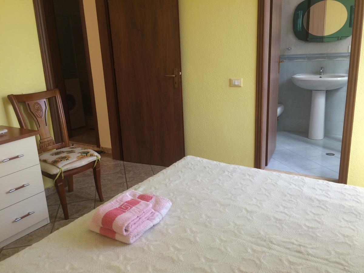مبيت وإفطار تيرانا Friends House المظهر الخارجي الصورة